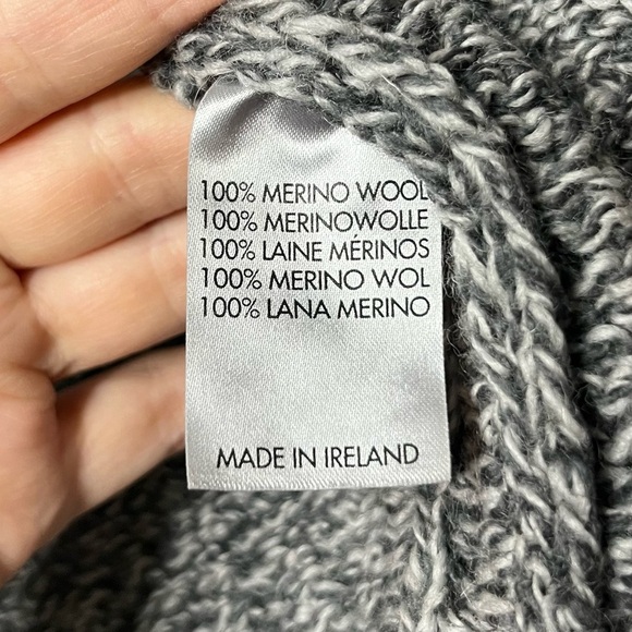 IRELANDSEYE Glenross 100% Merino Wool Cable Knit Fisherman Waterfall Cardigan - Picture 4 of 12